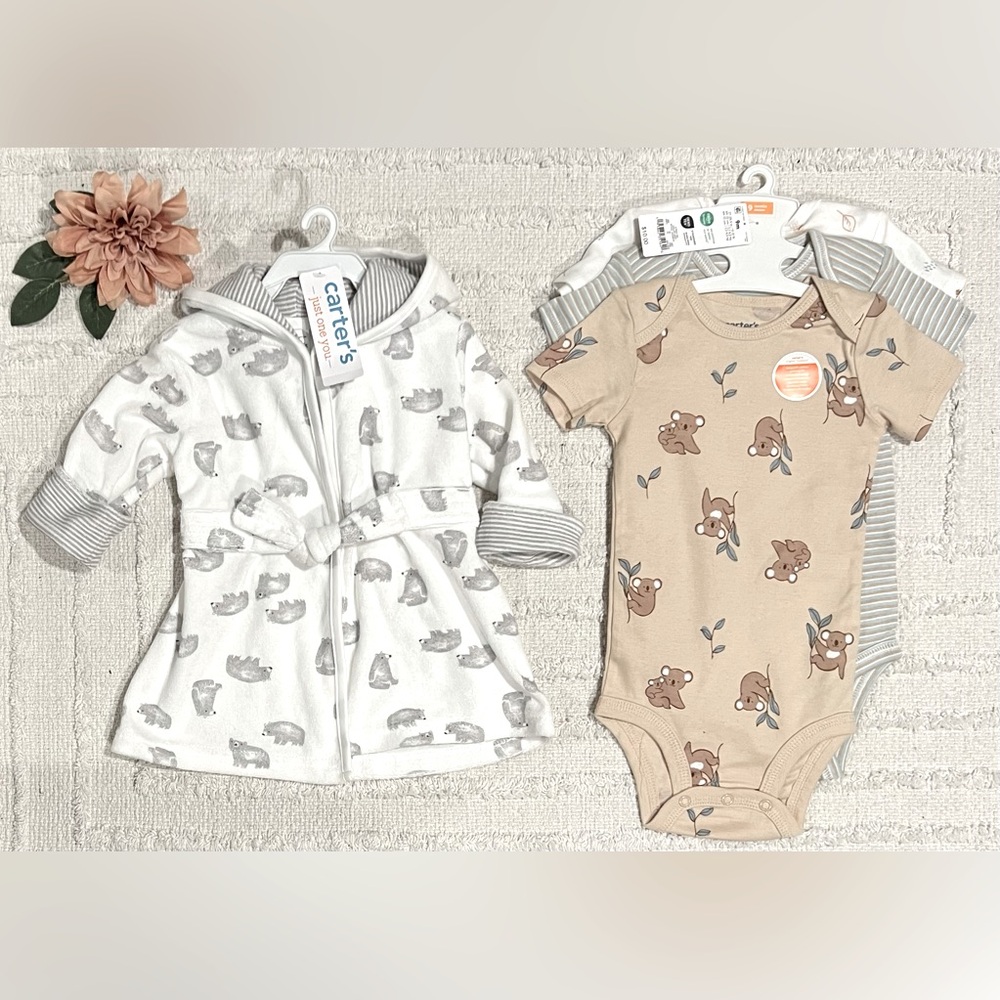 CARTER’S Baby Gift 3pk Onesies & Bathrobe Gender Neutral- Size 9months